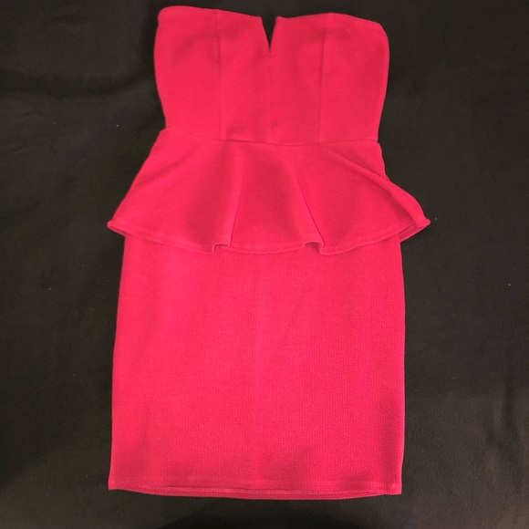 HP 🎉 Formal Sleeveless Peplum Dress - Picture 2 of 11